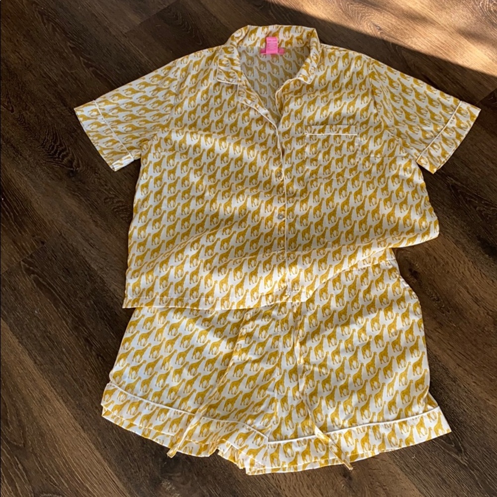 Isaac Mizrahi Silk Giraffe Sleepwear